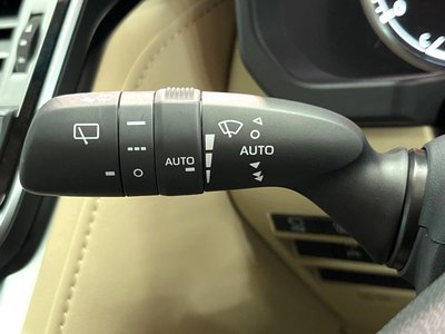 2023 Toyota LAND CRUISER 300 — миниатюра 44