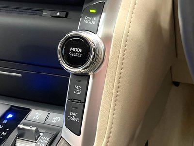 2023 Toyota LAND CRUISER 300 — миниатюра 55