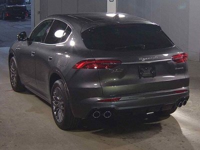 صورة 2 لـ 2023 Maserati GRECALE
