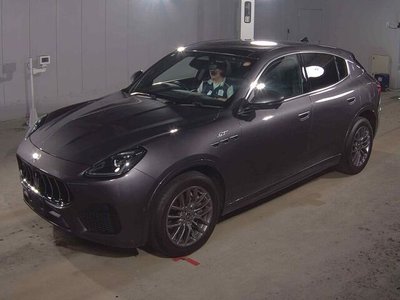صورة 4 لـ 2023 Maserati GRECALE
