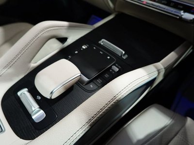 2024 Mercedes-BENZ GLS 缩略图 28