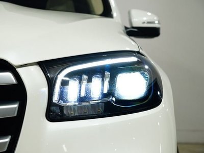 MERCEDES-BENZ GLS - 7