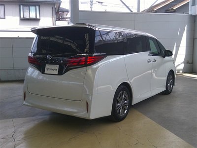 صورة 3 لـ 2023 Toyota ALPHARD