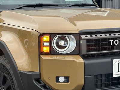 TOYOTA LAND CRUISER 250 - 8