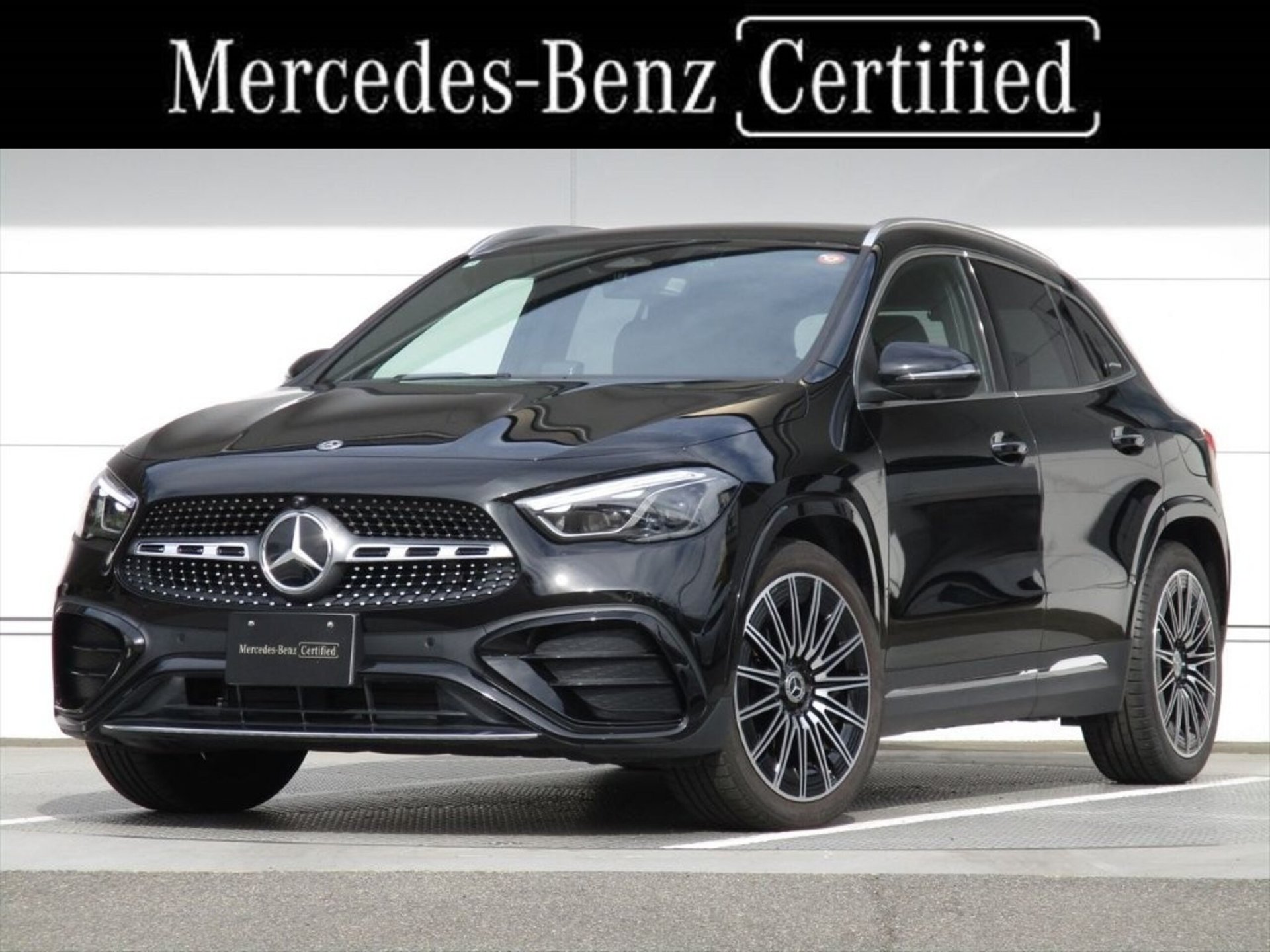 MERCEDES-BENZ GLA - View 1