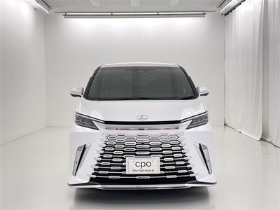 صورة مصغرة 16 لـ 2024 Lexus LM