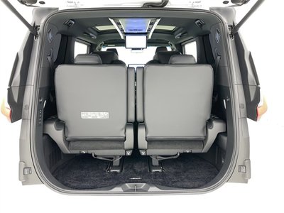 صورة مصغرة 14 لـ 2024 Lexus LM