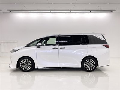 صورة مصغرة 17 لـ 2024 Lexus LM