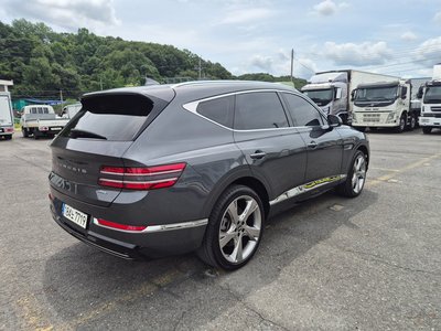 صورة 5 لـ 2021 Genesis GV80