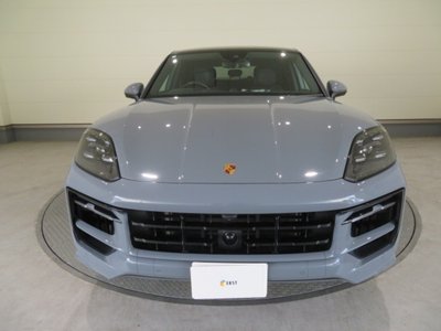 PORSCHE CAYENNE COUPE - 2