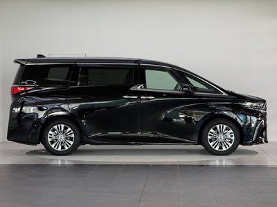 2026 TOYOTA ALPHARD — фото 8