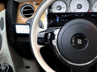 ROLLS-ROYCE GHOST - 10