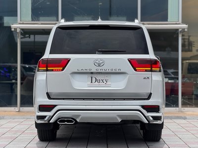 2024 Toyota LAND CRUISER 300 — миниатюра 35