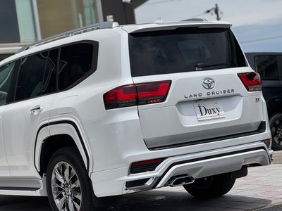 2024 Toyota LAND CRUISER 300 — миниатюра 39