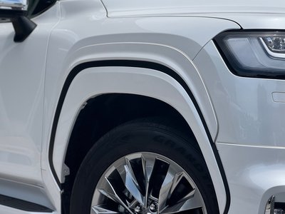 2024 Toyota LAND CRUISER 300 — миниатюра 32