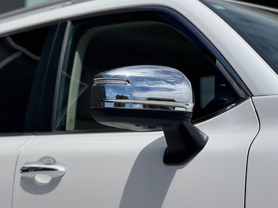 2024 Toyota LAND CRUISER 300 — миниатюра 28