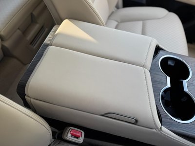 2024 Toyota LAND CRUISER 300 — миниатюра 66