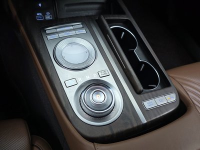 GENESIS G80 (RG3) - 9