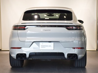 PORSCHE CAYENNE - 6