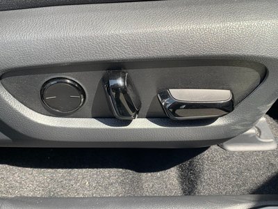 صورة مصغرة 38 لـ 2025 Lexus NX