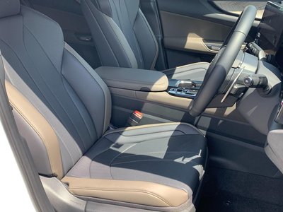 صورة مصغرة 36 لـ 2025 Lexus NX