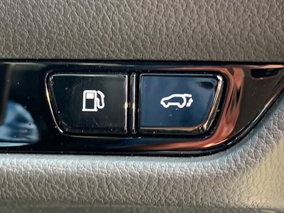 صورة مصغرة 33 لـ 2025 Lexus NX