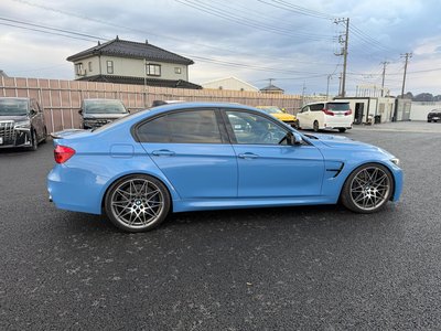BMW M3 SEDAN - 9