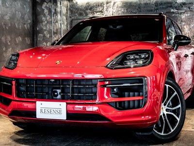 PORSCHE CAYENNE - 1