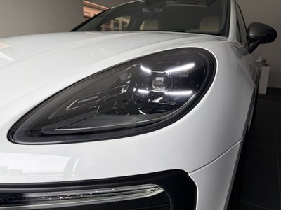 PORSCHE MACAN - 7