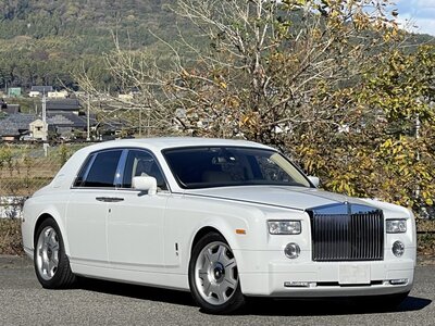 ROLLS-ROYCE PHANTOM - 2