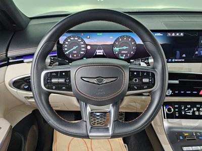 صورة مصغرة 13 لـ 2024 Genesis GV70