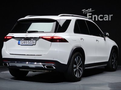 2025 Mercedes-BENZ GLE — фото 3