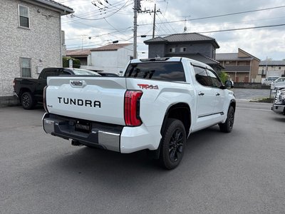TOYOTA TUNDRA - 6
