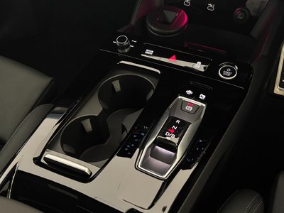 2025 AUDI Q6 E-TRON thumbnail 35
