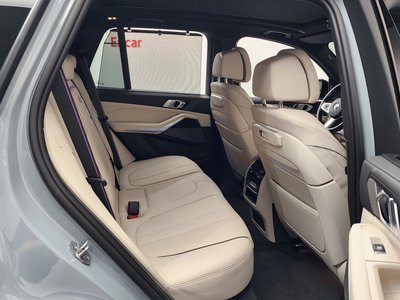 2025 BMW X5 缩略图 11