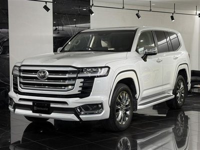 TOYOTA LAND CRUISER 300 - 1