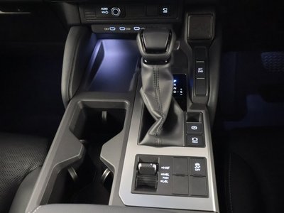 2024 Toyota LAND CRUISER 250 — миниатюра 18