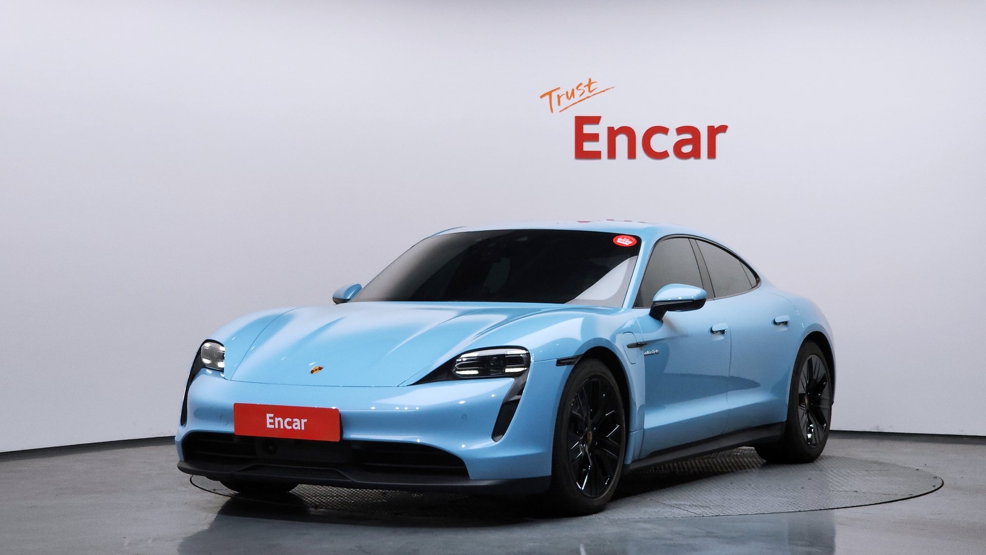 PORSCHE TAYCAN - View 1