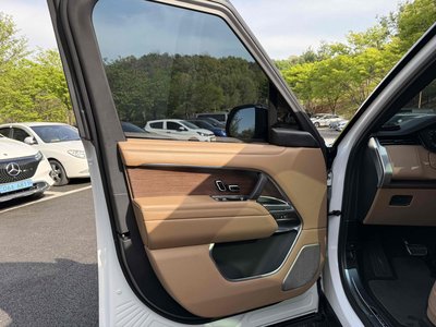 2024 LAND Rover RANGE ROVER photo 7