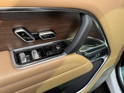 2024 LAND Rover RANGE ROVER photo 8