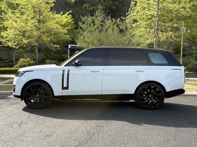 2024 LAND Rover RANGE ROVER photo 2