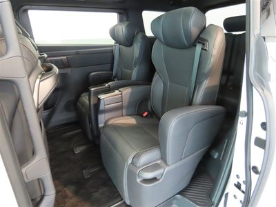 2023 Toyota ALPHARD — фото 27