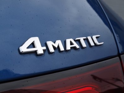 2025 Mercedes-BENZ GLC — миниатюра 37