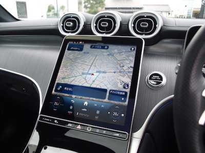 2025 Mercedes-BENZ GLC — миниатюра 23