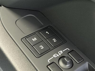 2023 LAND Rover DEFENDER — миниатюра 23