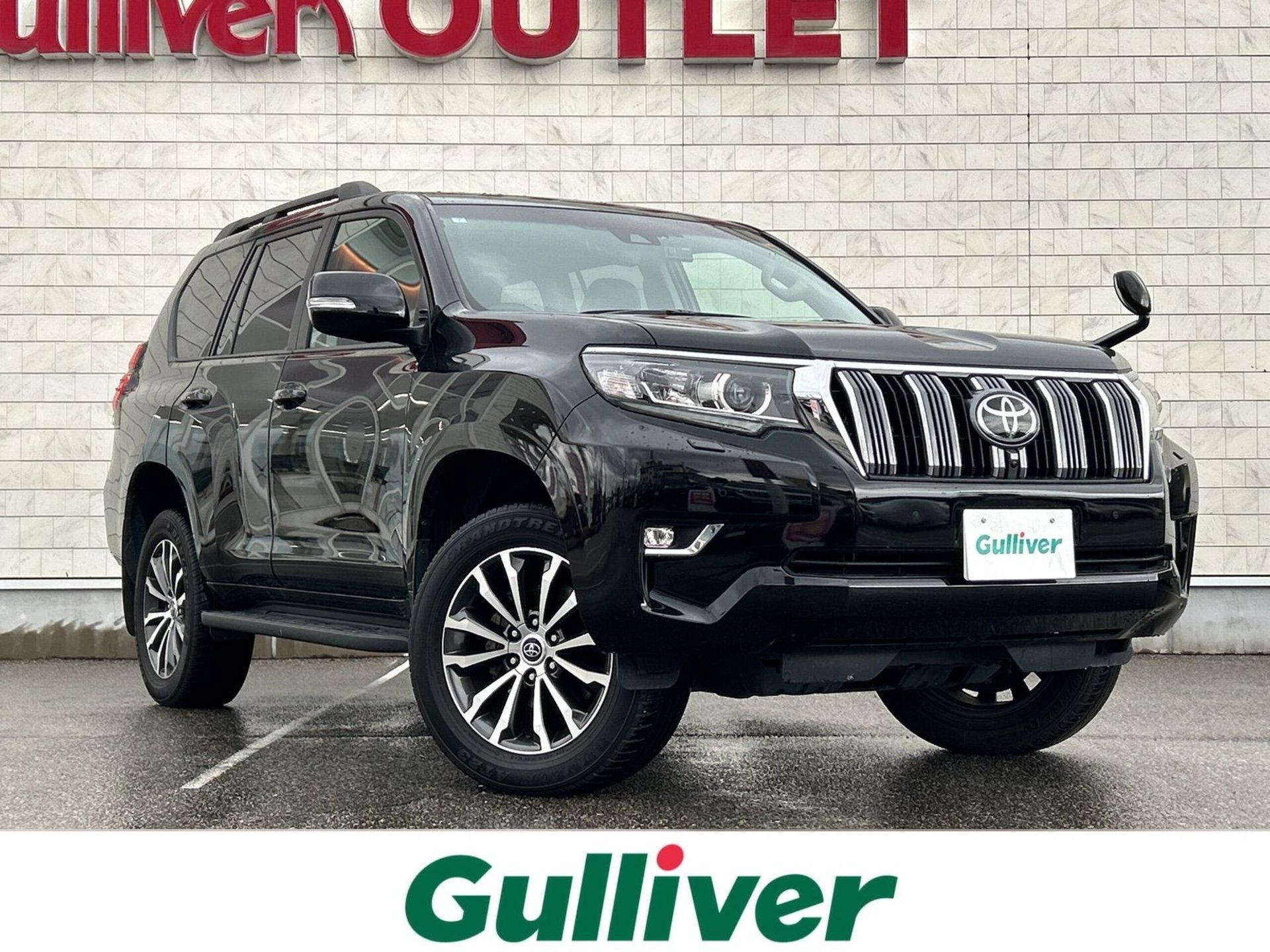 TOYOTA LAND CRUISER PRADO - View 1