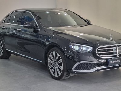 MERCEDES-BENZ E-CLASS - 1
