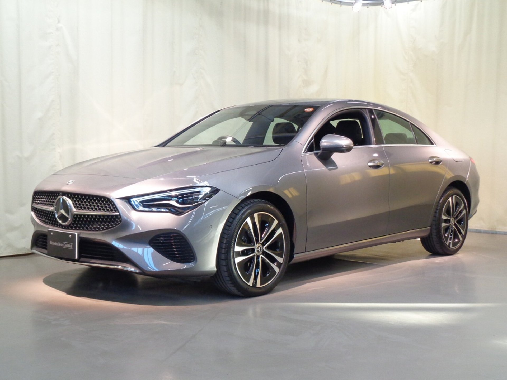 MERCEDES-BENZ CLA - View 1