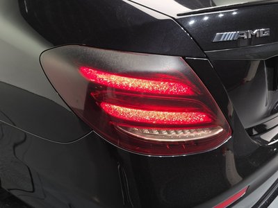 MERCEDES-BENZ E-CLASS - 10