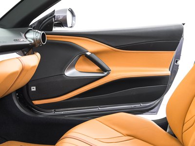 صورة مصغرة 23 لـ 2023 Ferrari 812 GTS
